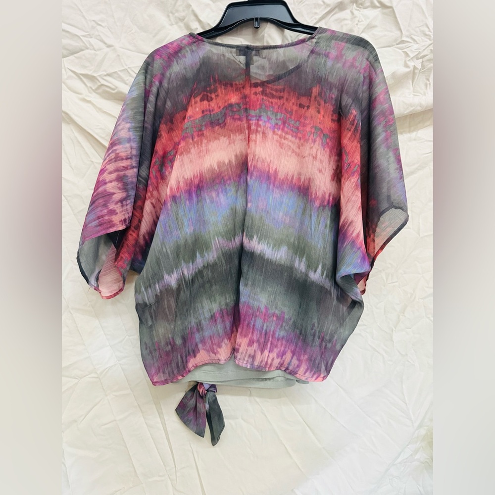 Short sleeve blouse with a tankini underneath